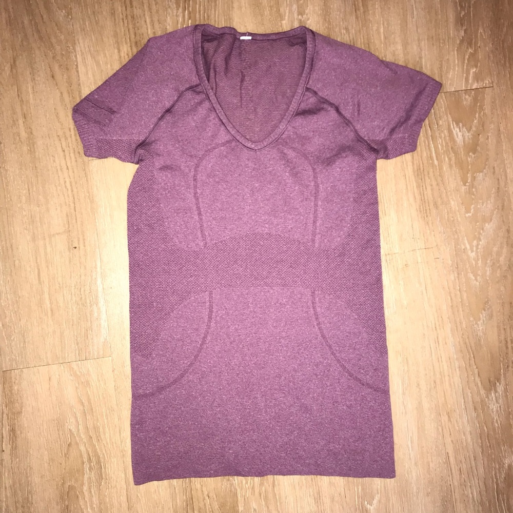 Lululemon Short Sleeve Athletic Top